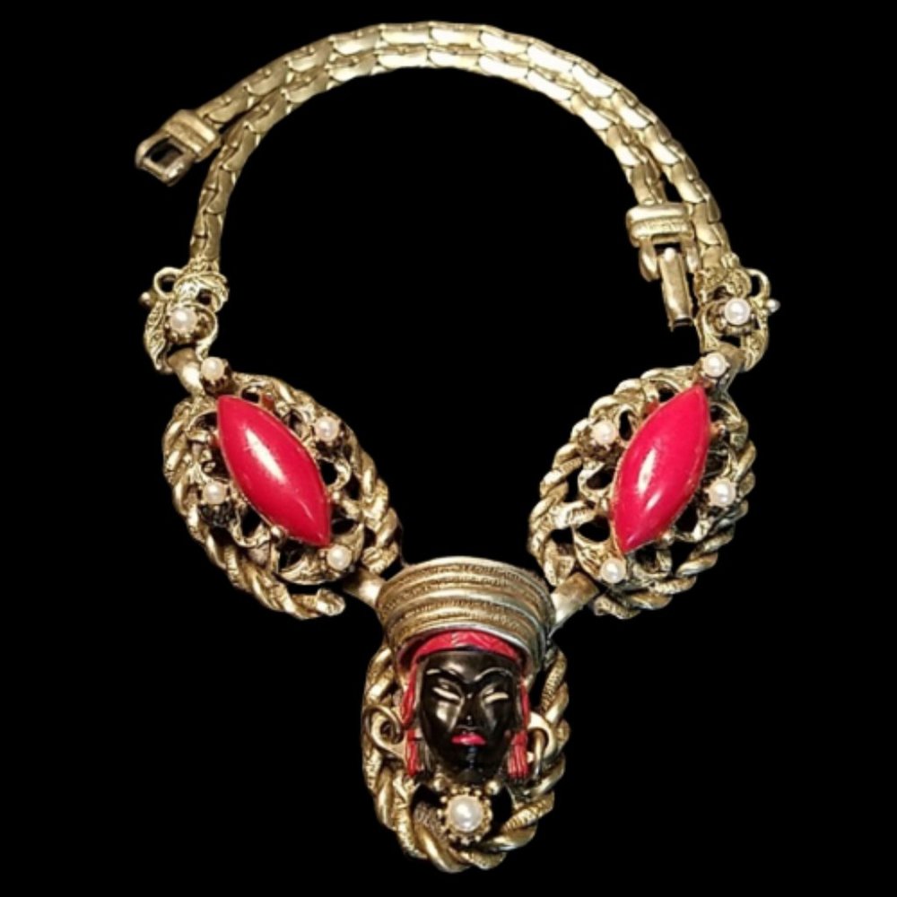 Iconic Selro Asian Princess Necklace